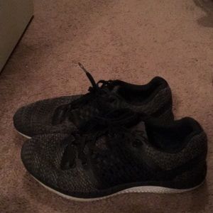 Reebok sneakers. Lightly wore and very comfortable